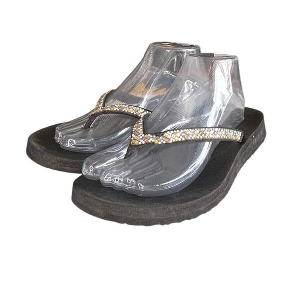 Womens Skechers Yoga Foam Crystal Studded Sandals Size 9 Black - Picture 4 of 5